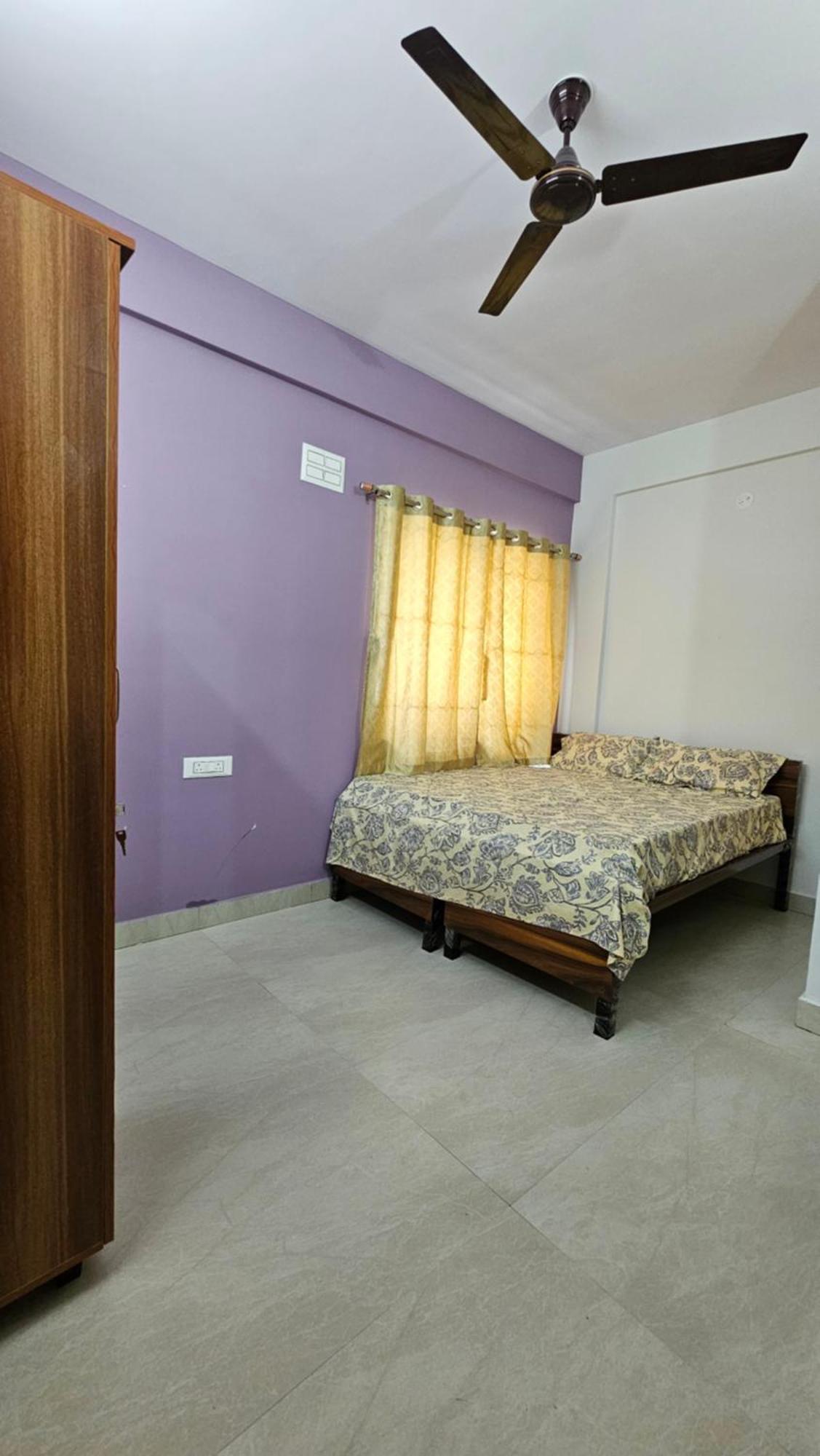 V2 Rooms Bangalore Exterior photo